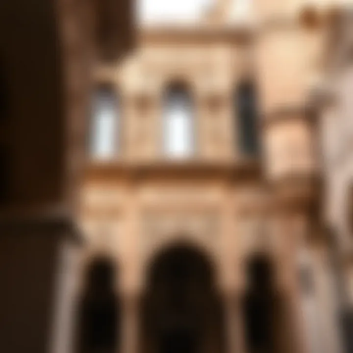 Intricate architectural details of قصر الشاطئ